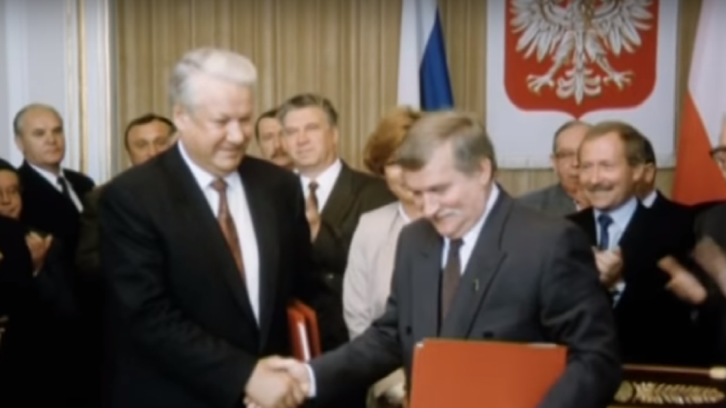Polský a ruský prezident v roce 1993.