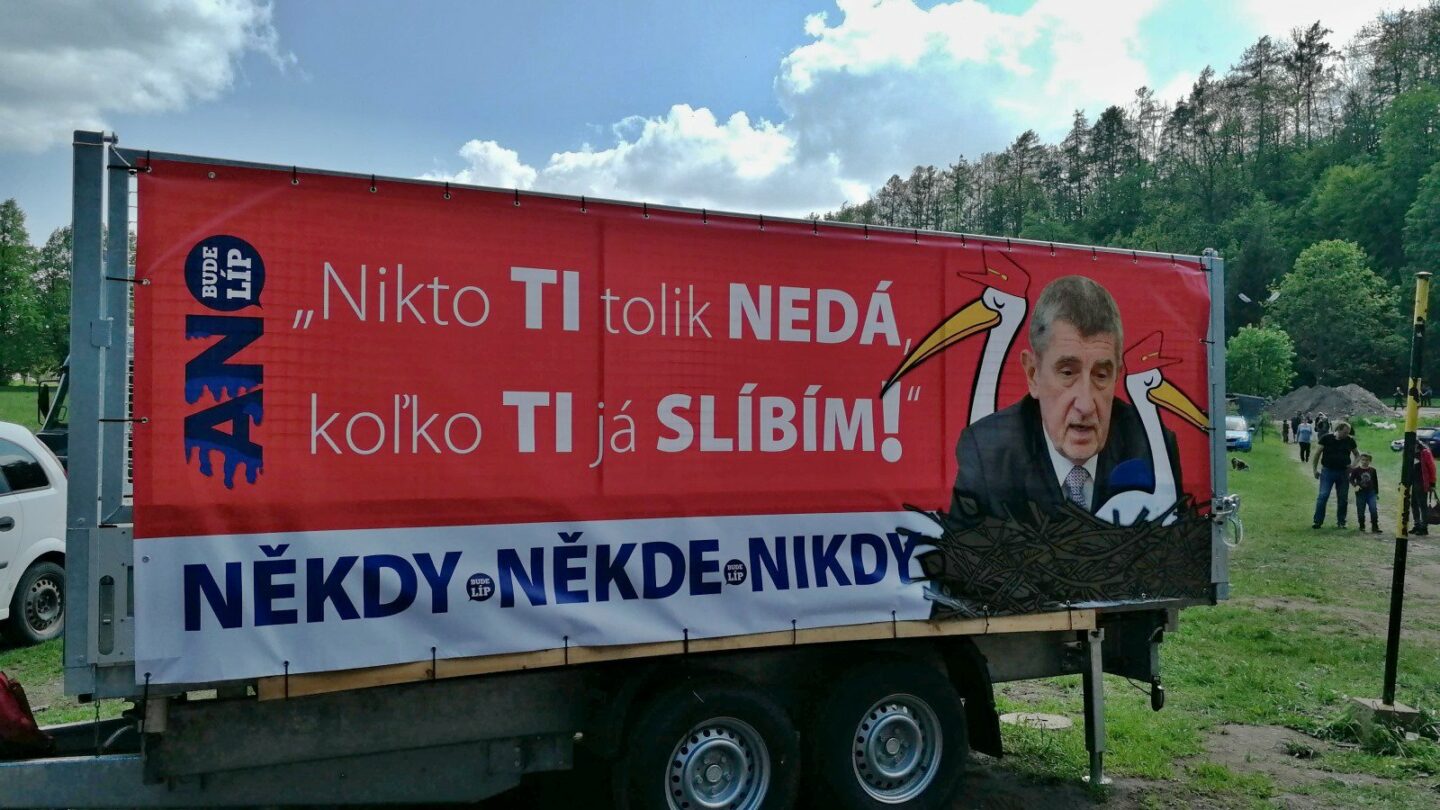 V Žamberku byli na Babiše připraveni.