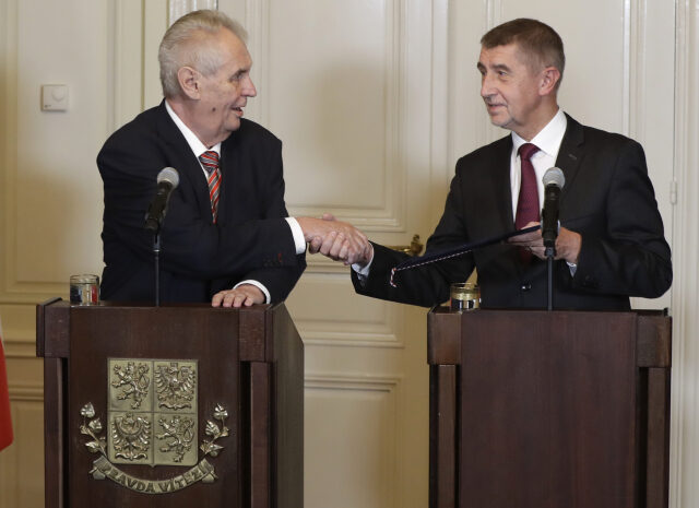 Prezident Miloš Zeman a premiér Andrej Babiš