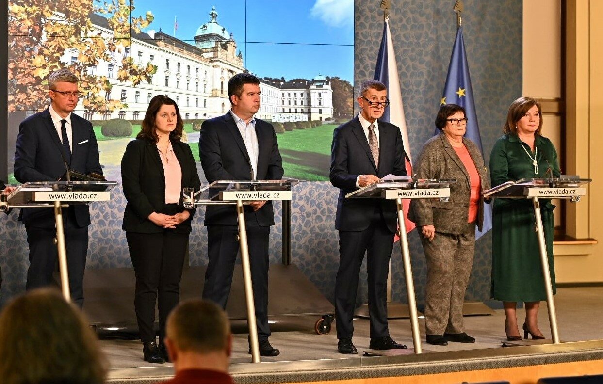 Vláda v čele s premiérem Andrejem Babišem