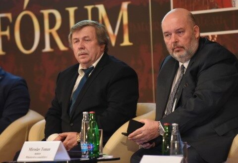 Prezident Agrární komory ČR Zdeněk Jandejsek (vlevo) a ministr zemědělství Miroslav Toman