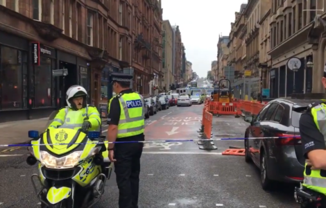 Policisté na místě útoku v Glasgow 