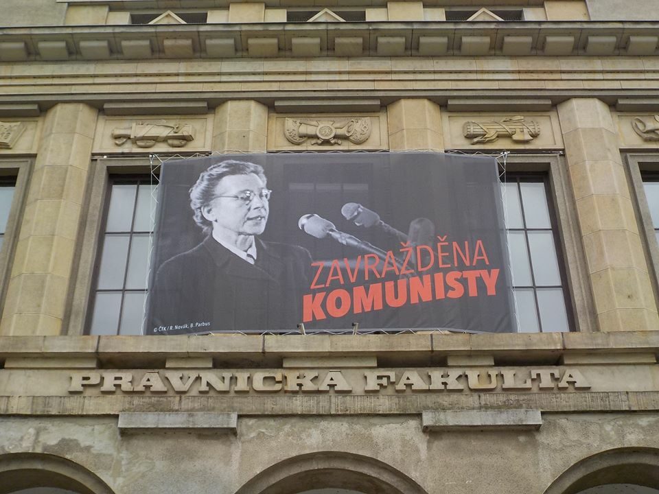 Kampaň, která v roce 2020 připomněla 70. výročí justiční vraždy Milady Horákové, rozvířila novou debatu o komunistickém režimu.