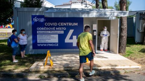 Covid centrum k odběru vzorků – ilustrační foto