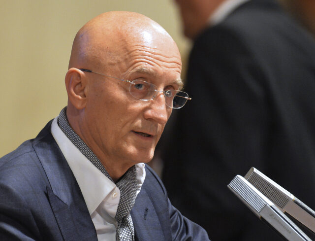 Senátor Ivo Valenta