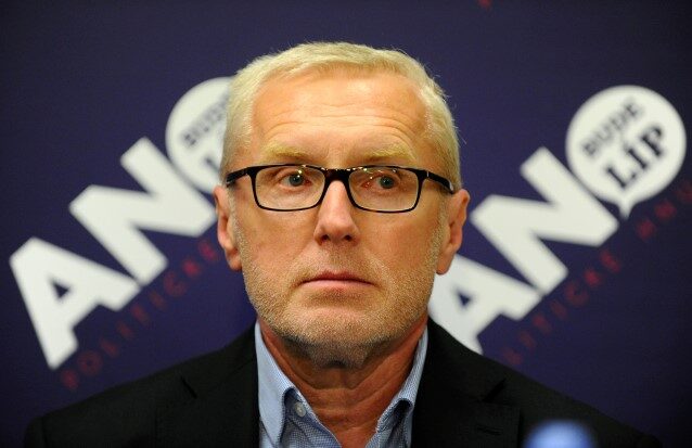 Poslanec Rostislav Vyzula na briefingu hnutí ANO