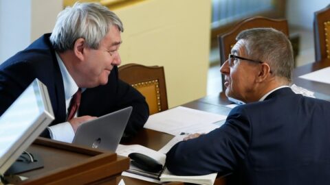 Předseda KSČM Vojtěch Filip a předseda hnutí ANO Andrej Babiš