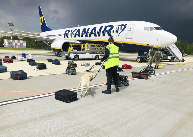 Letadlo společnosti Ryanair.