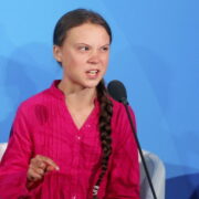 Rozzlobená švédská eko-misionářka Greta Thunberg na klimatickém summitu OSN v New Yorku (23. 9. 2019)