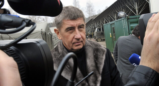 Andrej Babiš má kameru a fotoaparáty moc rád