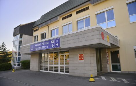 Ústřední vojenská nemocnice