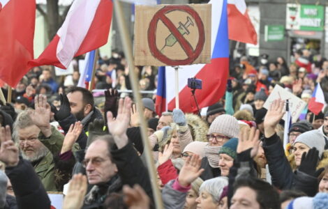 Demonstrace proti povinnému očkování na Václavském náměstí v Praze (12. 12. 2021)