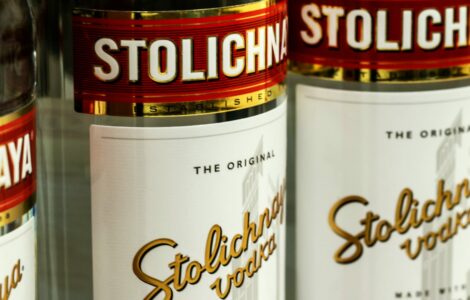 Vodka Stolichnaya mění svůj název