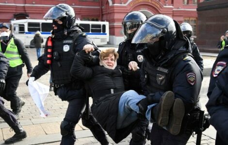 Protesty a zatýkání v Moskvě