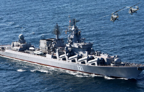 Raketový křižník Moskva, který už spočinul na mořském dně. Od té doby Ukrajina prostředky námořního boje stále modernizuje.