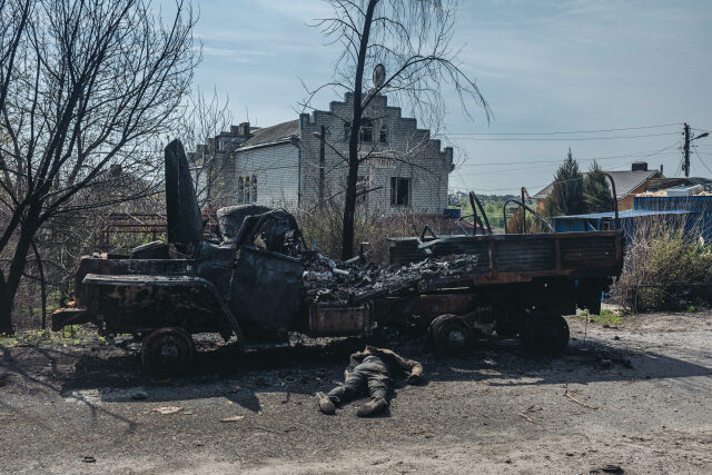 Zabitý voják na Ukrajině (ilustrační foto)