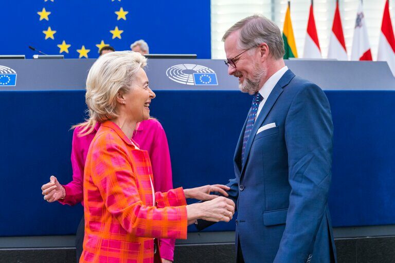 Premiér Petr Fiala (ODS) a předsedkyně Evropské komise Ursula von der Leyenová
