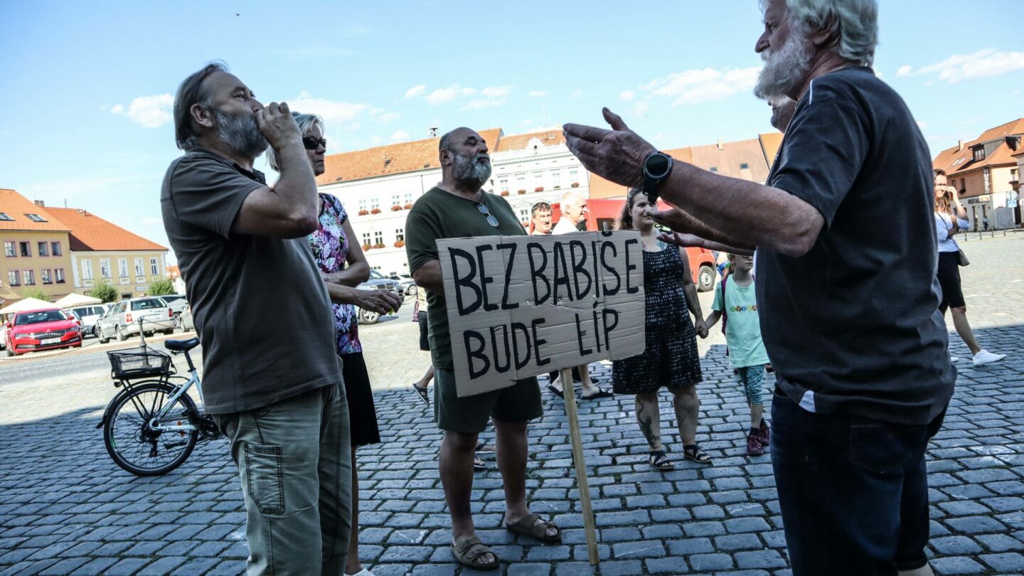 Vyhrocená atmosféra na mítinku poslance Andreje Babiše (ANO)