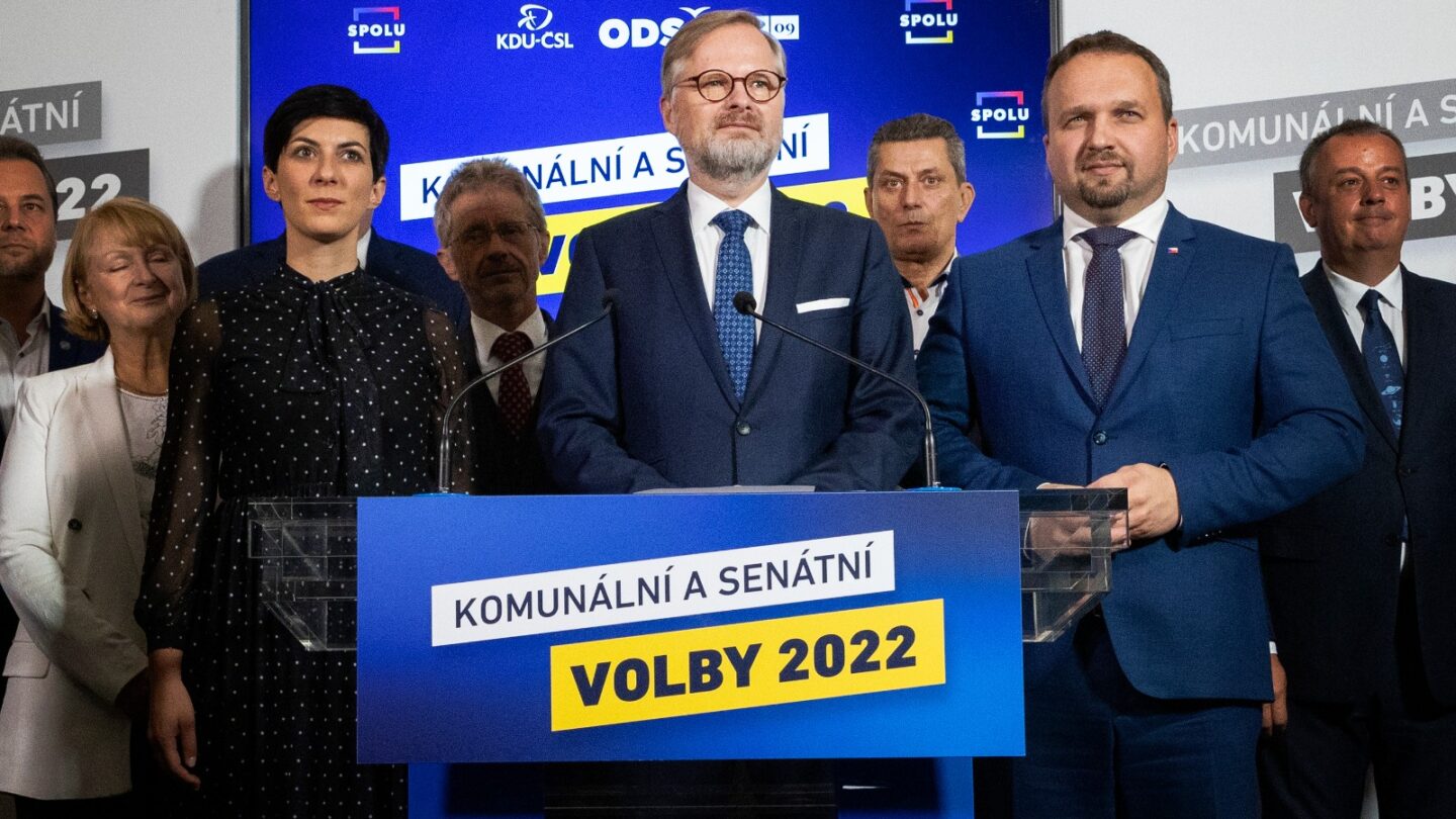 Lídři stran koalice SPOLU na tiskové konferenci po druhém kole senátních voleb