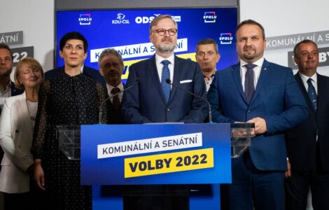 Lídři stran koalice SPOLU na tiskové konferenci po druhém kole senátních voleb