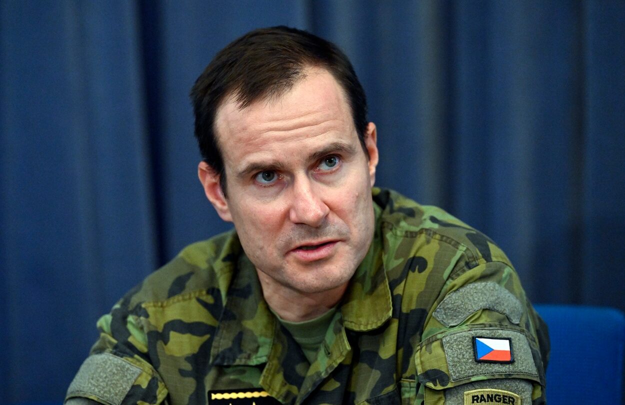 Náčelník generálního štábu generálmajor Karel Řehka