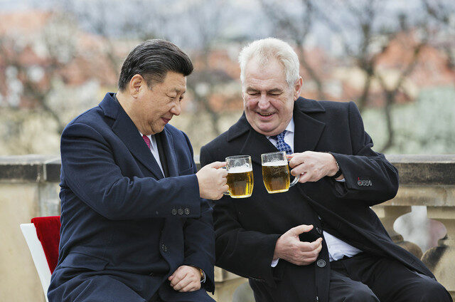 Miloš Zeman s čínským prezidentem Si Ťin-pchingem.