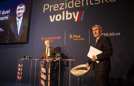 Petr Pavel a Andrej Babiš (ANO) v prezidentské debatě Českého rozhlasu.