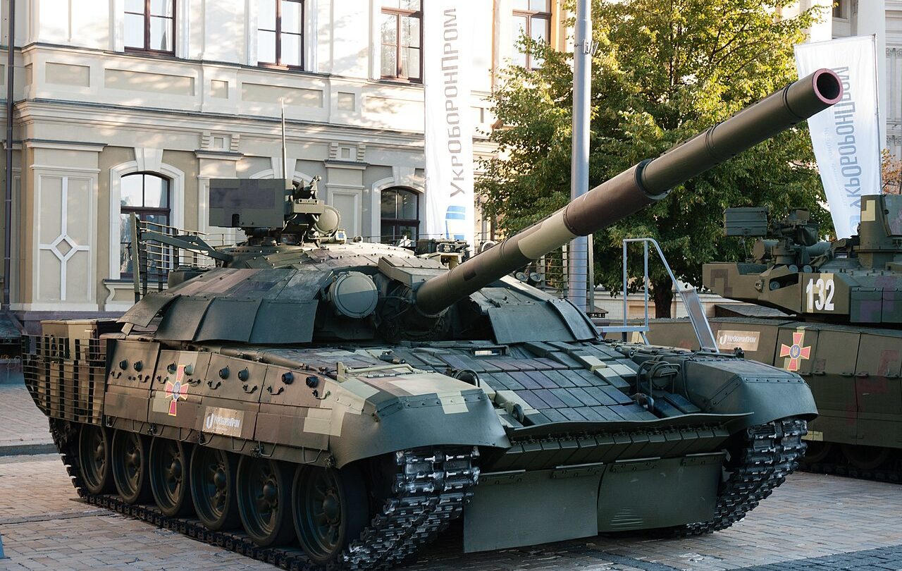 Tank T-72AMT ukrajinské armády. Ilustrační foto.