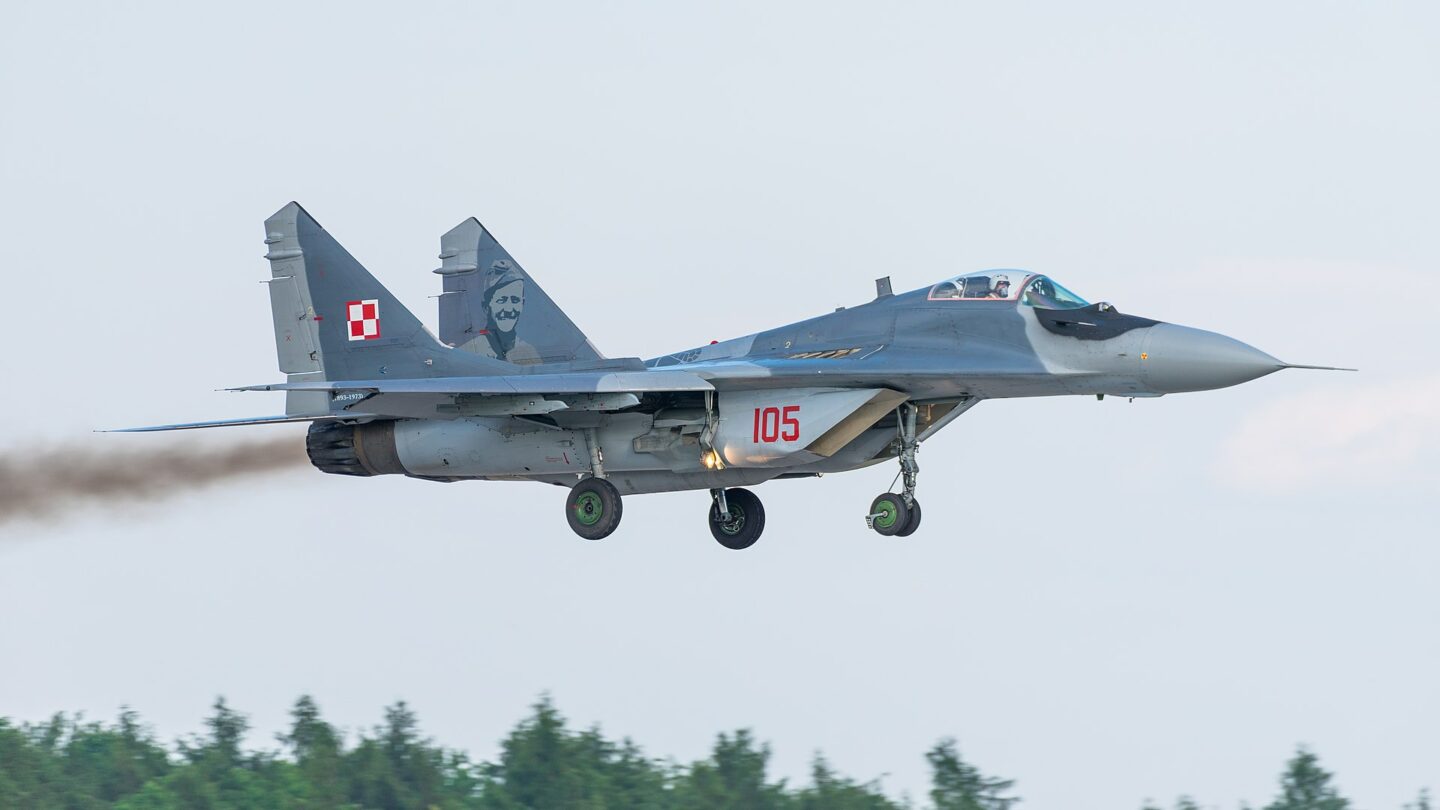 MiG-29 v barvách polského letectva.