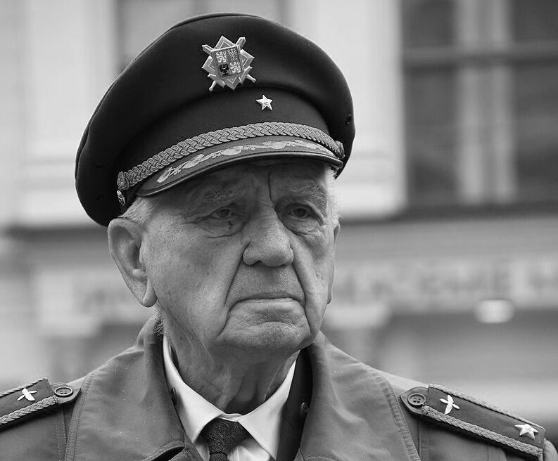 Generál Emil Boček