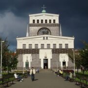 Kostel Nejsvětějšího Srdce Páně na pražských Vinohradech