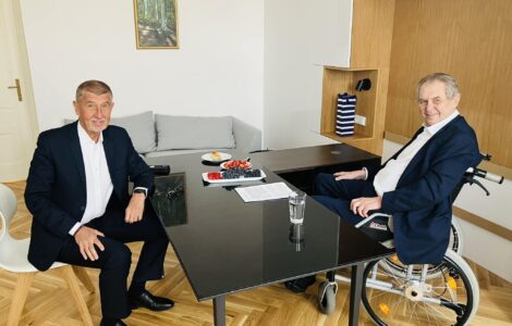 Předseda hnutí ANO Andrej Babiš na návštěvě v kanceláři bývalého prezidenta Miloše Zemana