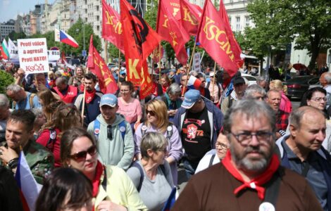 Proruští demonstranti se opět sešli na Václavském náměstí.