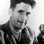 George Orwell v roce 1940.