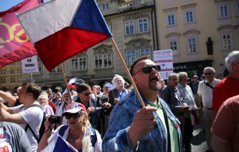 Demonstrace fanoušků Ruska.