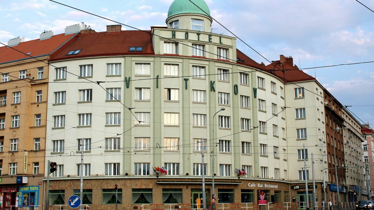 Jednou z budov, která změní adresu, bude i Hotel Vítkov