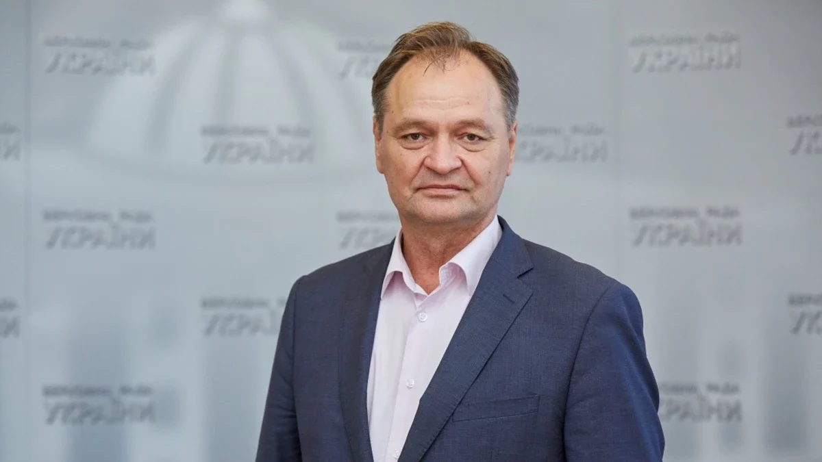 Zatčený opoziční poslanec Oleksandr Ponomarev