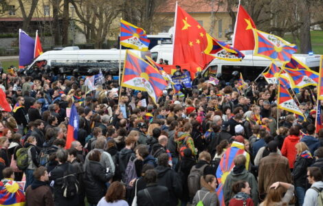 Protestní akce proti nekritickému sbližování ČR a Číny 