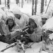 Kulometné stanoviště Finů severně od Lemeti, sto metrů od ruských pozic, únor 1940. 