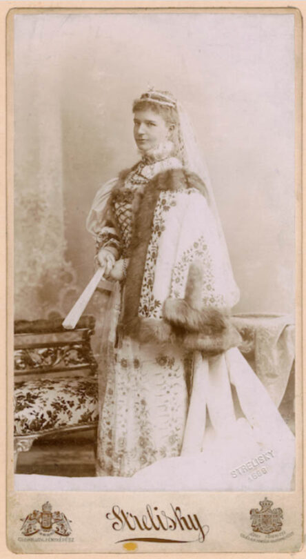 Empatickou a energickou Irmu Sztárayovou si císařovna velmi oblíbila. 