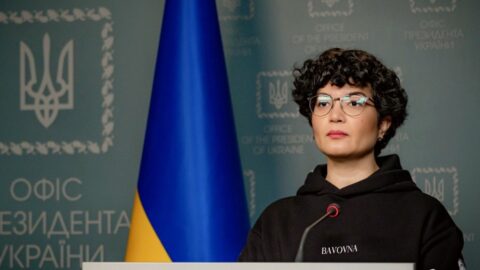 Ukrajinská aktivistka, politička a zástupkyně prezidenta Ukrajiny v Autonomní republice Krym Tamila Taševová.