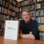 Jedním z nových členů Rady ČT se stal spisovatel a ředitel Nakladatelství Academia Jiří Padevět.