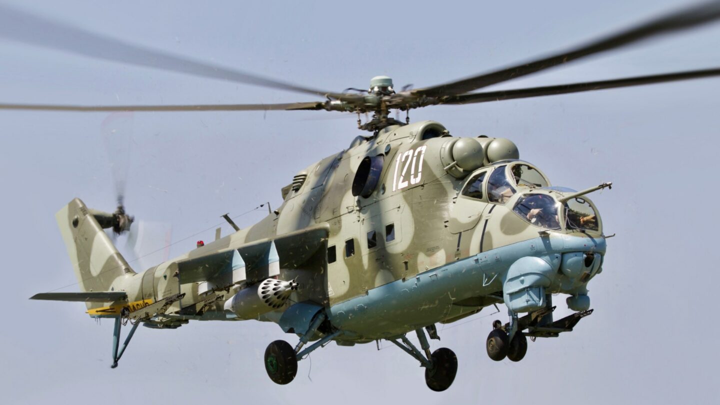 Ruský útočný vrtulník Mi-24D.