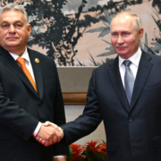 Ruský diktátor Vladimir Putin na setkání s maďarským premiérem Viktorem Orbánem.