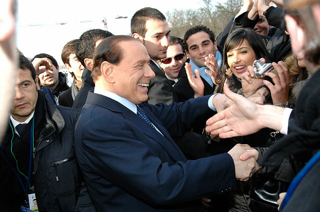 Silvio Berlusconi na summitu Evropské lidové strany v listopadu 2008