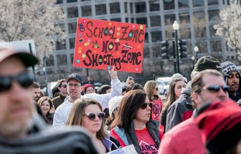 Demonstrace za školy jako bezpečné místo ve Washingtonu v roce 2018.