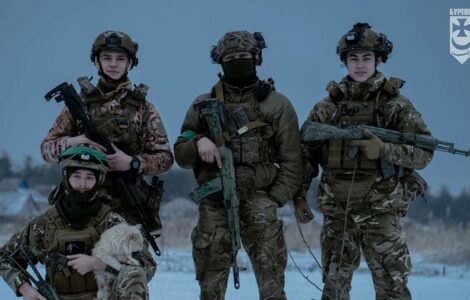 Ukrajinští vojáci na frontě. Ilustrační foto