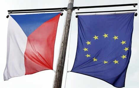 Česká a evropská vlajka