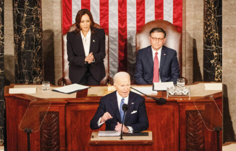 Joe Biden, 7. března 2024: „Historie se dívá. Pokud Spojené státy nyní ustoupí, ohrozí tím Ukrajinu. Evropa je v ohrožení. Svobodný svět je v ohrožení, což dodává odvahu těm, kteří nám chtějí ublížit.“
