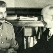 Josif Stalin a Edvard Beneš v roce 1943